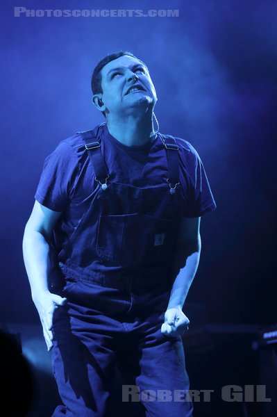 THE TWILIGHT SAD - 2022-11-28 - PARIS - Accor Arena - James Alexander Graham